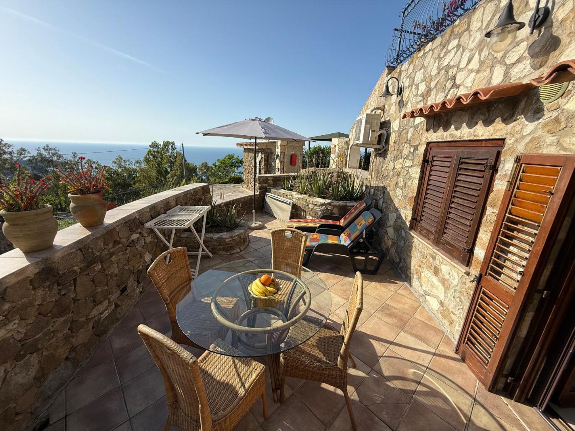 Residence Maestrale Cefalu Exterior photo